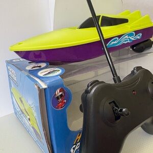 RC jet boat